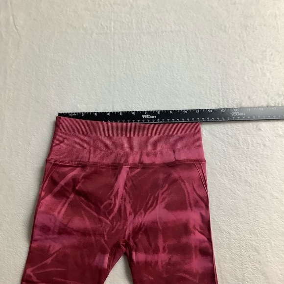 Lululemon Ebb to Street Tight *Wash Stone Wash Chianti / Pink Maroon Size 2 - Picture 10 of 11